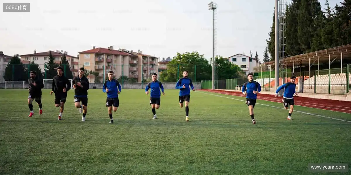 高清画质 + 专业解说,打造沉浸式观赛体验!🎧